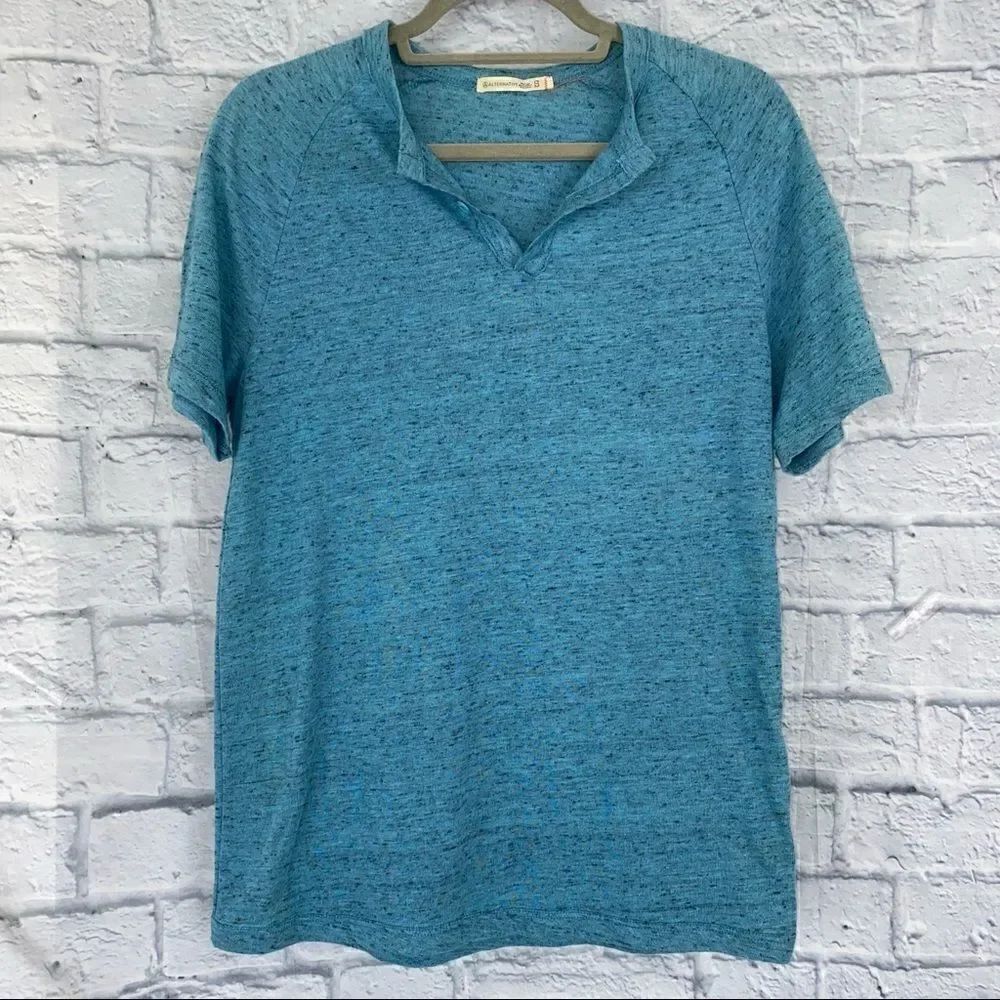Alternative essential short sleeve w/quarter button up men size small